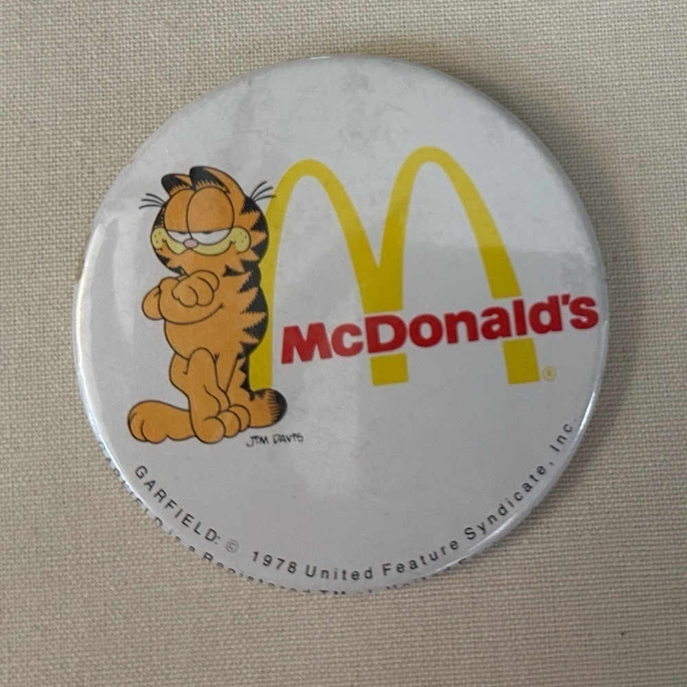 Vintage McDonald’s Garfield Pin